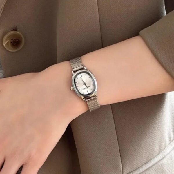 ⁦ساعة يد من الكوارتز⁩ - الصورة ⁦2⁩