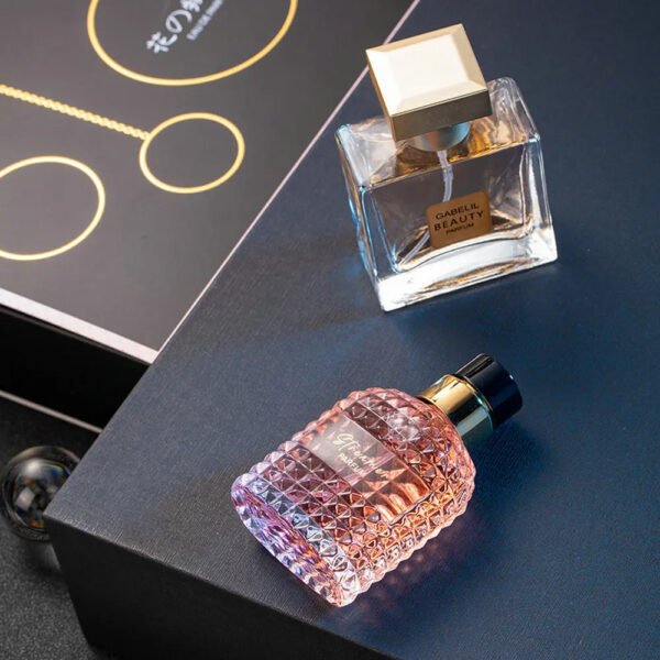 ⁦عطر نسائي⁩ - الصورة ⁦5⁩
